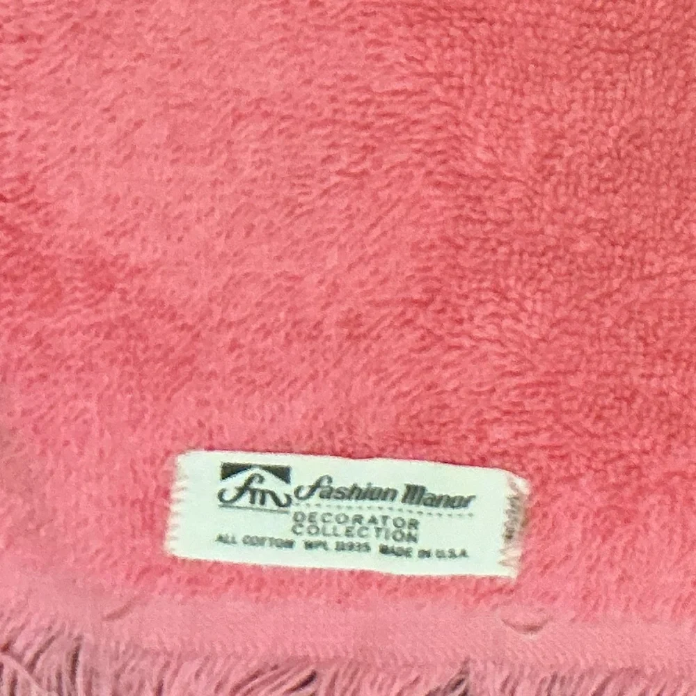 Vintage pair of Bath towels